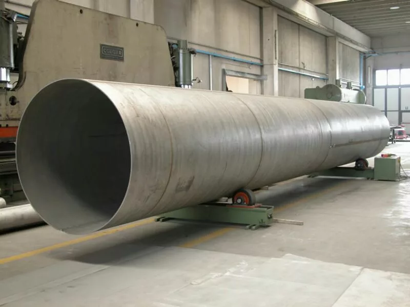Сварная нержавеющая труба 426x8 мм 12Х18Н10Т ТУ 1381-001-17454136-2013